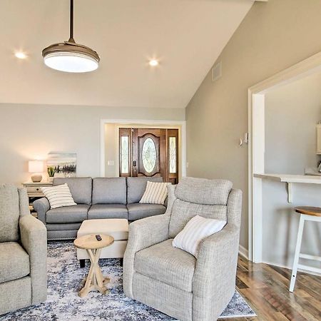 Gilbert Lakefront Retreat With Private Dock! Hollywood Point Exterior foto